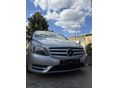 MERCEDES-BENZ B 180 BlueEFFICIENCY 6 sebességes manuális váltó 2db gyári kulcs. valós km