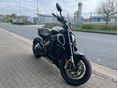 DUCATI DIAVEL V4