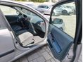 TOYOTA AVENSIS 2001/9 - 9