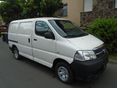TOYOTA HIACE 2011/12 - 10