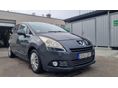 PEUGEOT 5008 1.6 VTi Confort