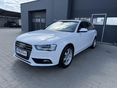 AUDI A4 Avant 2.0 TDi BI-XENON.NAVI.GYÁRI FÉNYEZÉS.SZERVIZKÖNYV
