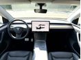 TESLA MODEL Y 2023/11 - 9