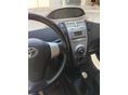 TOYOTA YARIS 2007/12 - 8