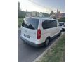 HYUNDAI H-1 2016/2 - 3