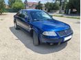 VOLKSWAGEN PASSAT 2001/8 - 3