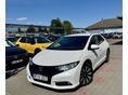 HONDA CIVIC 1.8 Lifestyle Magyarországon vásárolt!Első tulajdonostól!Xenon fényszórók.Tolatókamera