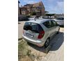 MERCEDES-BENZ A 180 2011/2 - 3