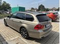 BMW 318 2011/4 - 5