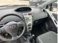 TOYOTA YARIS 2006/4 - 8