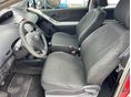 TOYOTA YARIS 2006/4 - 9