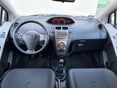 TOYOTA YARIS 2010/11 - 8