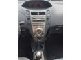TOYOTA YARIS 2010/4 - 7