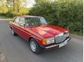 MERCEDES-BENZ W 123 1982/3 - 2