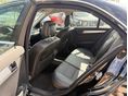 MERCEDES-BENZ C-OSZTÁLY 2009/8 - 9