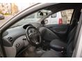 TOYOTA YARIS 1999/10 - 8