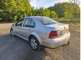 VOLKSWAGEN BORA 2001/9 - 3
