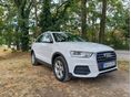 AUDI Q3 2.0 TDi Basis