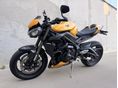 TRIUMPH STREET TRIPLE 2025/6 - 9