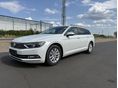 VOLKSWAGEN PASSAT VIII Variant 2.0 TDI BMT Comfortline GYÖNGYHÁZ FEHÉR. VÉGIG VEZETETT SZERVIZKÖNYV. SÉRÜLÉSMENTES. MASZÍROZÓS ÜLÉS