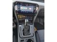 VOLKSWAGEN PASSAT 2022/6 - 9