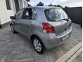 TOYOTA YARIS 2009/5 - 9
