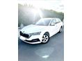 SKODA OCTAVIA 2.0 TDI SCR Ambition Magyarországon vásárolt. végig vezetett szervizkönyv. sérülésmentes