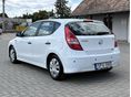 HYUNDAI I30 2010/6 - 3