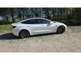 TESLA MODEL 3 2020/3 - 5