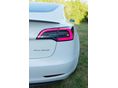 TESLA MODEL 3 2019/4 - 9