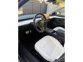 TESLA MODEL 3 2021/12 - 8