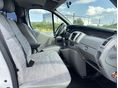 RENAULT TRAFIC 2009/7 - 6