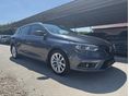 RENAULT MEGANE 2018/4 - 3