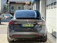 TESLA MODEL X 2017/12 - 8
