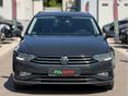 VOLKSWAGEN PASSAT VIII Variant 2.0 TDI SCR Elegance DSG MO-I. 1.TUL. RENDSZERESEN KARBANTARTOTT