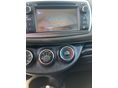 TOYOTA YARIS 2011/12 - 11