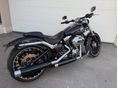HARLEY-DAVIDSON BREAKOUT 2017/3 - 6