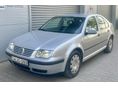 VOLKSWAGEN BORA 1.6 Comfortline