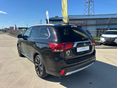 MITSUBISHI OUTLANDER 2015/12 - 4