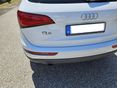 A hátsó lökhárítón kisebb parkolási sérülések találhatók