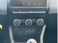 RENAULT CLIO 2025 - 23
