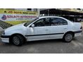 TOYOTA AVENSIS 2000/10 - 3