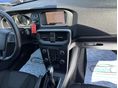 VOLVO V40 2017/4 - 9