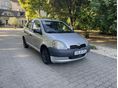 TOYOTA YARIS 2001/7 - 5