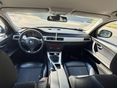 BMW 320 2009/8 - 6