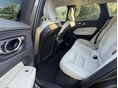 VOLVO XC60 2019/1 - 5