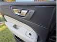 VOLVO XC60 2019/1 - 18