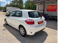 TOYOTA AURIS 2012/3 - 6
