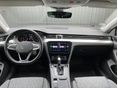 VOLKSWAGEN PASSAT 2023/5 - 9