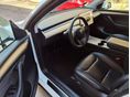 TESLA MODEL Y 2023/5 - 13